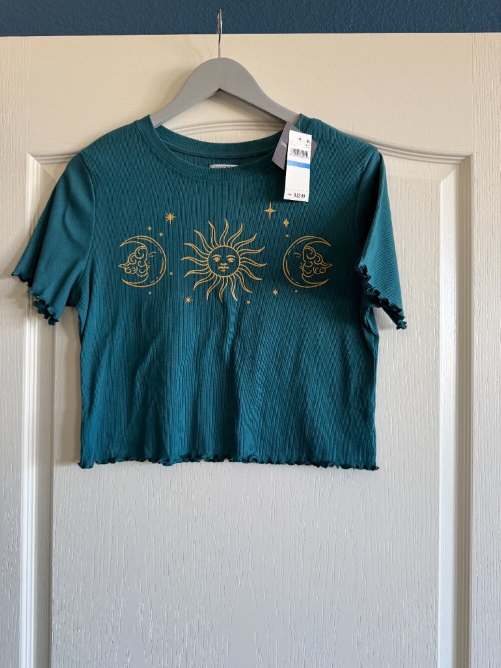 Grayson threads The Label, size XL junior.